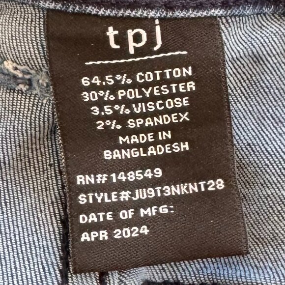 TPJ Men's 40x28 Athletic Fit Blue Jeans - Picture 3 of 10